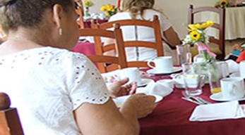 sábado buffet desayuno familiar